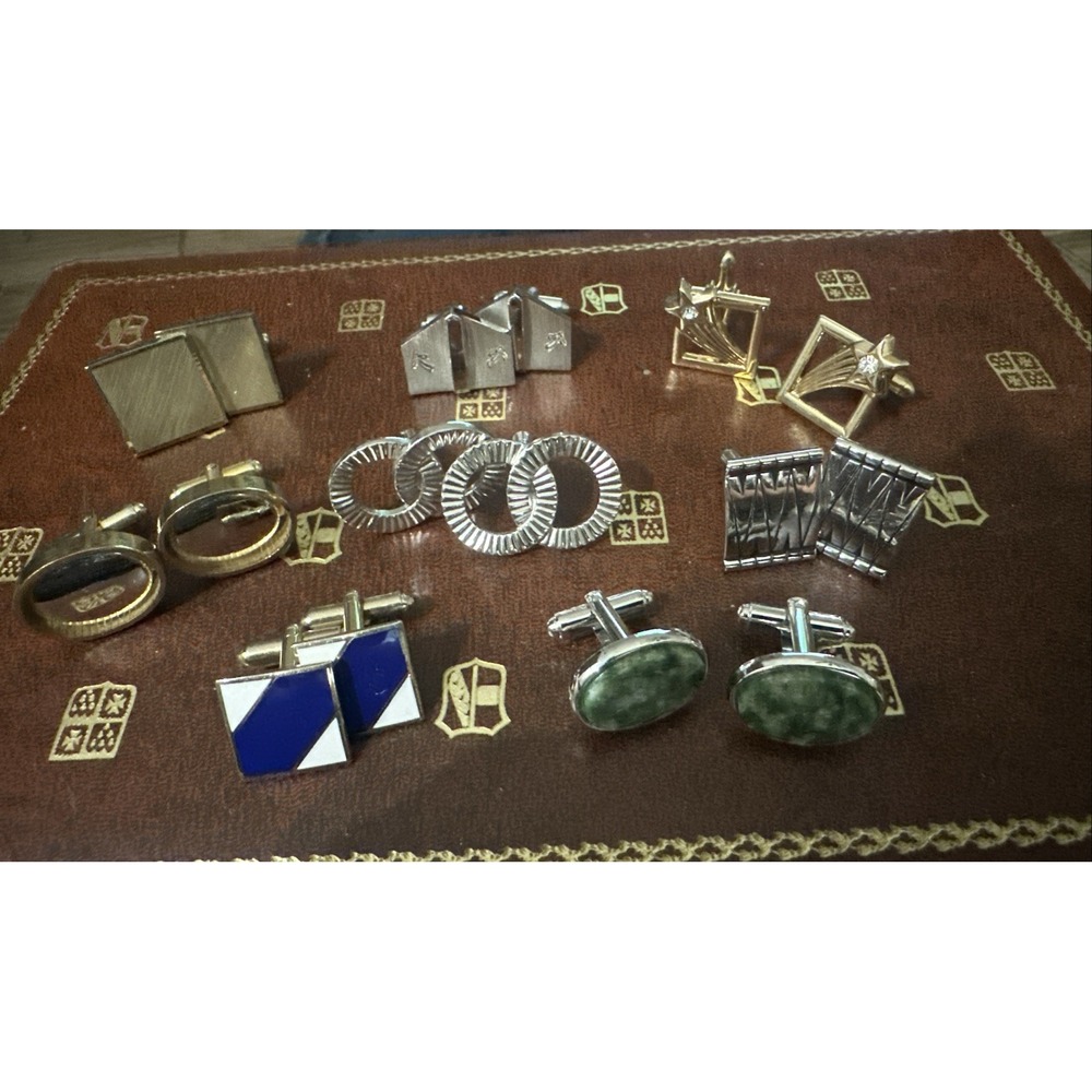 VTG Cufflinks Lot Of 8 pairs ,1 with tie clip